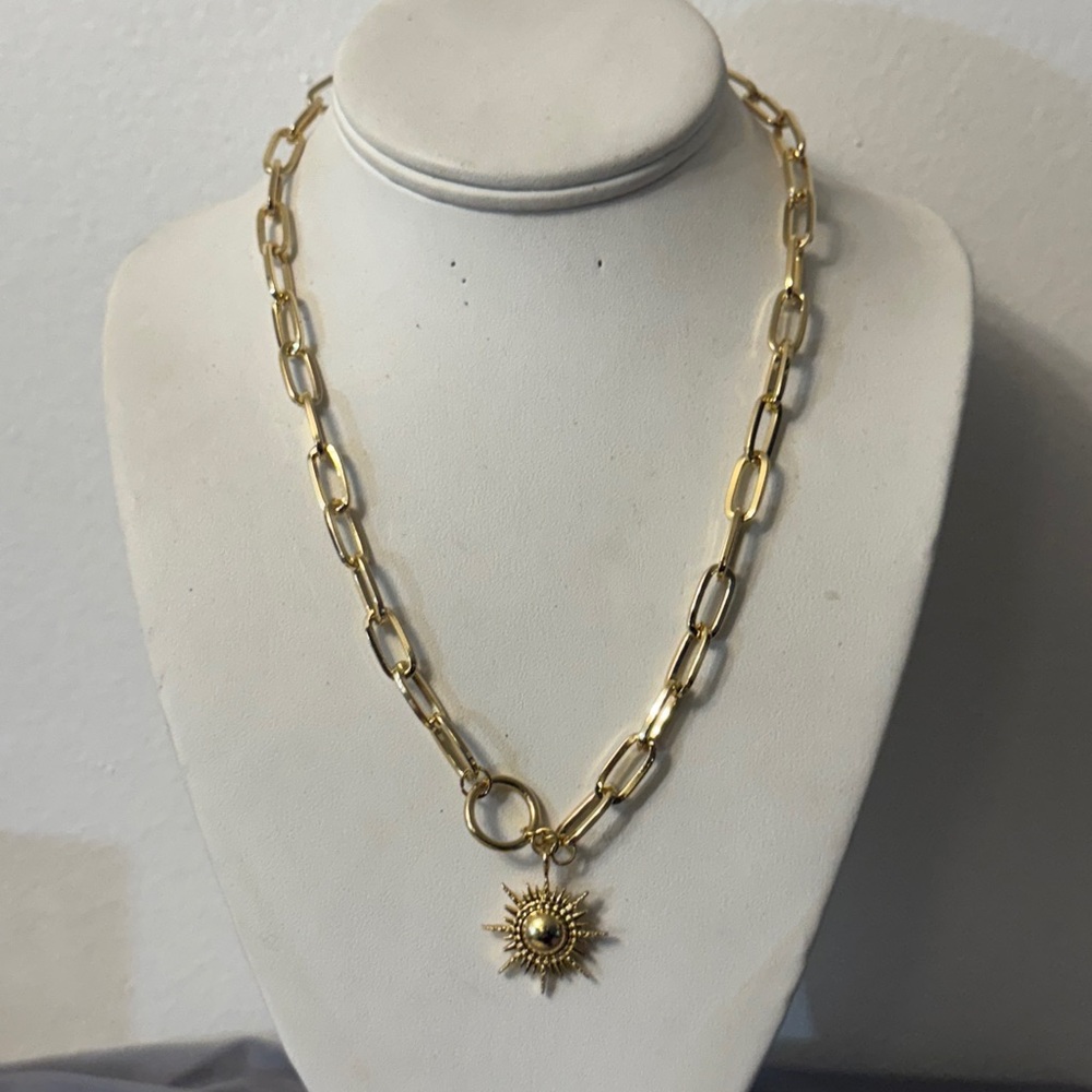 Gold Sunburst Charm Paperclip Chain Necklace - Women Jewelry - Picture 3 of 5